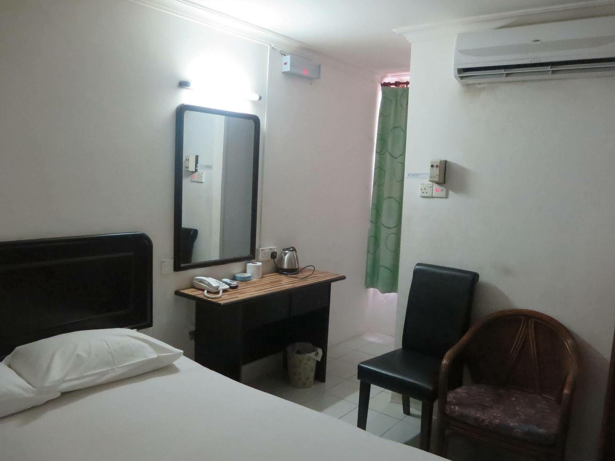 Wah May Hotel Kota Kinabalu Exterior photo